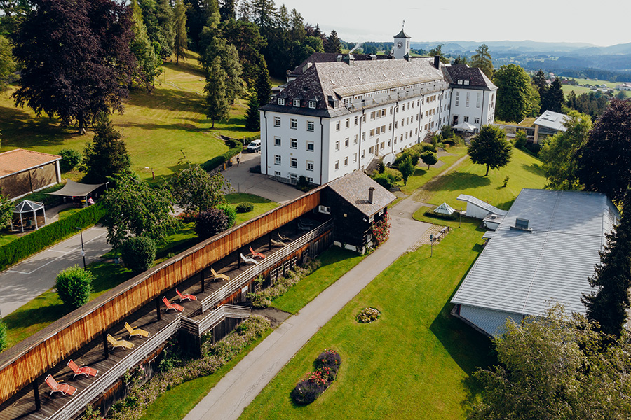 Luftbildaufnahme der Klinik Lindenberg-Ried Luftbildaufnahme der Klinik Lindenberg-Ried