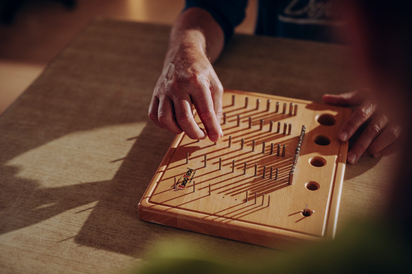 Ein Rehabilitand beim Koordinationstraining Ein Rehabilitand beim Koordinationstraining